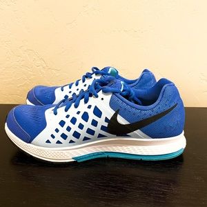 NEW NIKE Pegasus 31 GS Size 7y